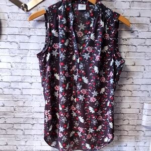 CAbi Floral Sleeveless Blouse with Mandarin Collar